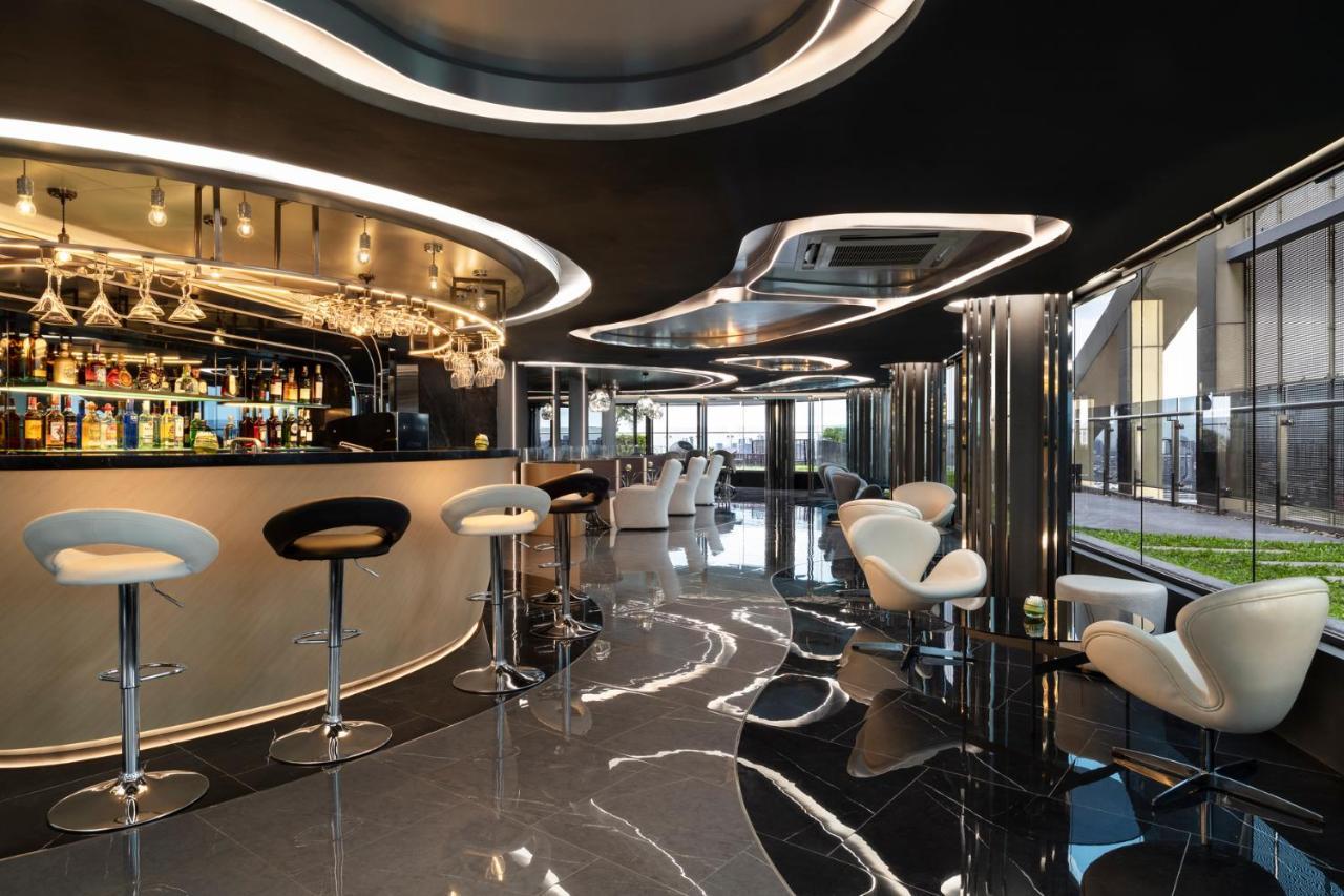 Oakwood Suites Tiwanon Bangkok Nonthaburi Ngoại thất bức ảnh